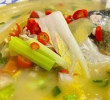 Spicy Sour Fish Head Noodles