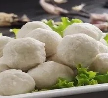 Pork Meatball and Lettuce Soup