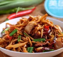 Bamboo Shoots with Preserved Meat