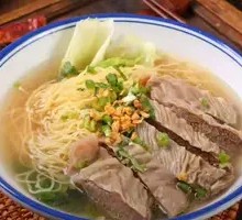 Clear Soup Pork Noodle Soup