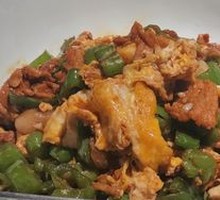 Braised Pork Shred with Fried Tofu Pockets