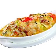 Spicy Beef Cheese Rice Bake