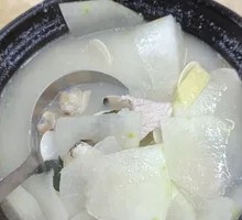 Clam and Winter Melon Soup