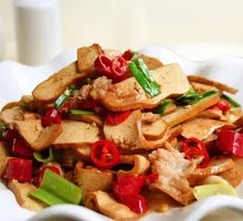 Yuzhou Fragrant Tofu with Pork