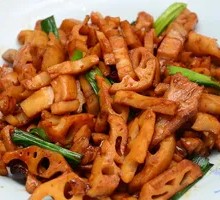 Stir-Fried Lotus Root Strips