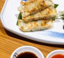 Crispy Pork Knuckle Dumplings