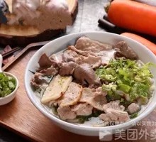 Cantonese Pork Offal Noodles