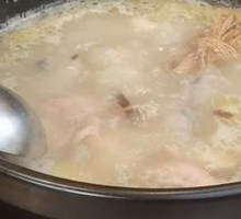 Five-Fingered Mulberry and牛大力 Soup