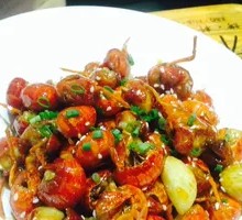 Signature Oil-Boiled Crawfish