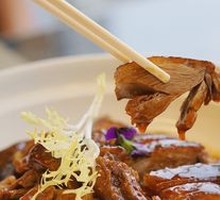 Homestyle Braised Goose