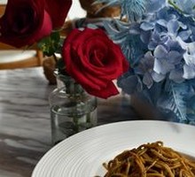 Snowflake Beef Stir-Fried Noodles