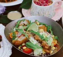 Low-Fat Quinoa Chicken Salad