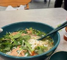 Beef Noodles with Raw and Cooked Beef