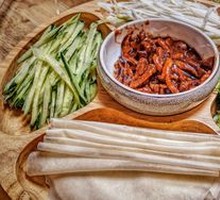 Beijing-style Shredded Pork in Soy Sauce