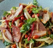 Cold-mixed pig's head meat