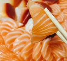 Thick-cut Salmon and Silver Carp Fillet Platter