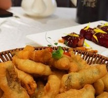 Salt-and-pepper Nine-Headed Fish