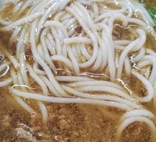 Old-Style Meat Sauce Rice Noodles