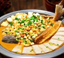 Extra Bold Golden Garlic Grilled Fish