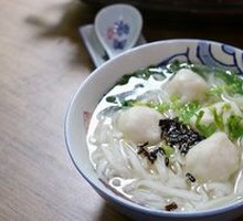 Cuttlefish Ball Rice Noodle Dish