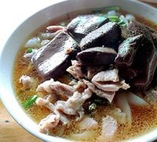 Lean Meat and Pig Blood Noodles