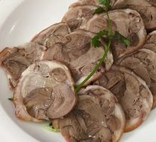 Steamed Pork Trotter