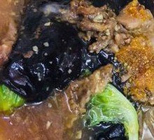 Oyster Beef Black Rice Noodles