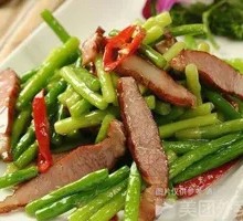 Garlic Shoots with Preserved Pork