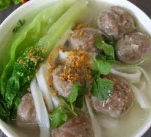 Beef Ball and Beef Shank Rice Noodles