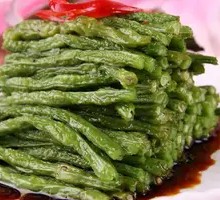 Charcoal-Grilled Green Beans