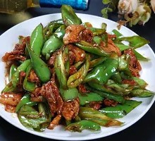 Green Pepper Stir-Fried Pork Rice
