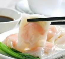 Egg and Pork Rice Noodle Roll