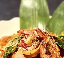 Signature Curry Shrimp