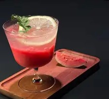 Guava Fresh Fruit Sparkling