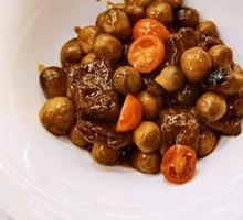 Oyster Sauce Beef with Fresh Mushrooms