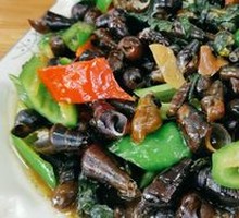 Bamboo Shoot and Snail Stir-fry with Perilla