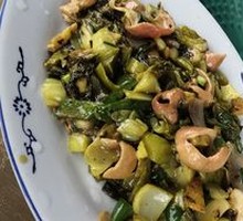 Stir-fried Intestines with Pickled Cabbage