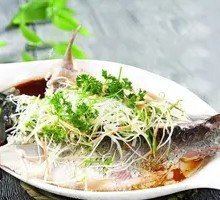 Steamed Lean Wuchang Fish