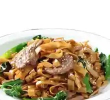 Chao-Shan Dry Fried Beef Rice Noodles