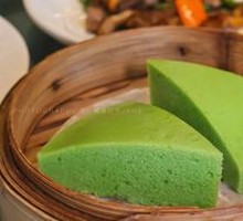 Coconut Pandan Cake