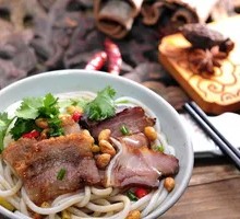 Beef Dry Noodles with Braised Beef