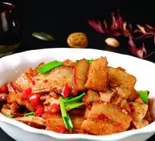 Sichuan-style Pork and Tofu Skin Stir-fry
