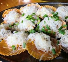 Steamed Scallops with Rice Noodles