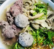 Three-Combination Rice Noodle Soup