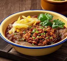 Spicy Dan Dan Noodles with Pork Sauce
