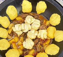 Stewed Goose in Iron Pot