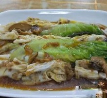 Steamed Noodles with Pork and Egg