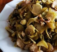 Sour Cabbage Stir-fried with Pork Belly