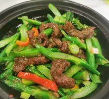 Bok Choy Stir-Fried Beef Tenderloin