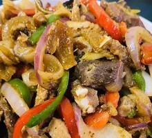 Ginger and Scallion Stir-fried Offal Rice